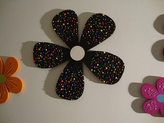 install - wallflowers (18).JPG - interesting shadows from the work-lamps